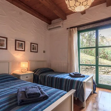 Villa Spacious With 10x5m Pool, Aircon. Rural Retreat, Stunning Views. *